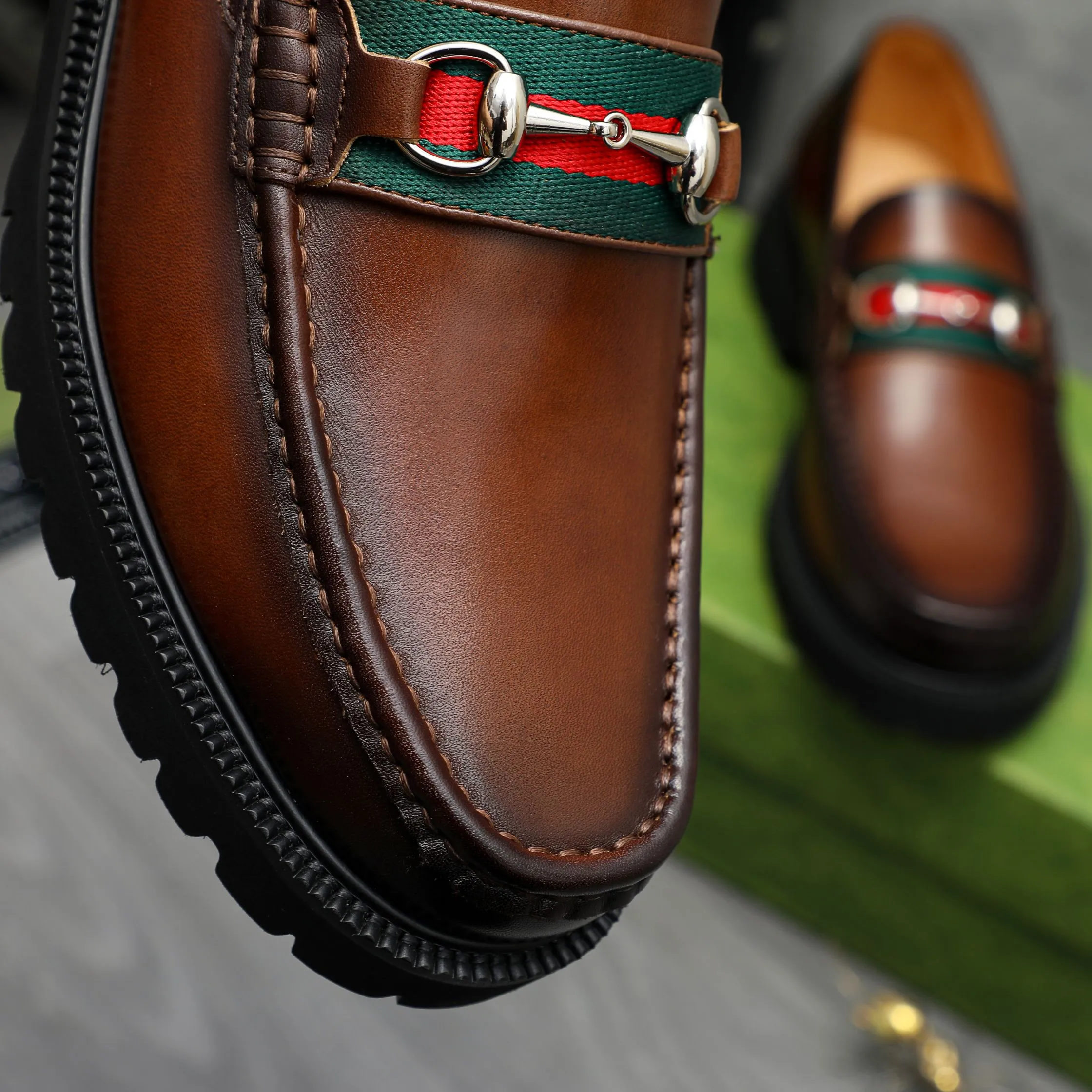 Men's shoes 💰p560 Product trademark: GUCCI "Gucci" business slip-on leather shoes Regular size: 38-46 (38.45.46 custom-made, non-returnable) Product materials: Selected color-brushed cowhide upper, cowhide lining, non-slip rubber outsole